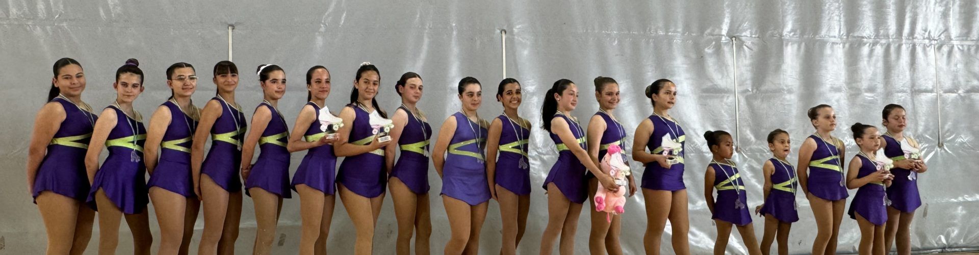 El club de patinaje artístico Vinaròs organizó el último trofeo de la temporada