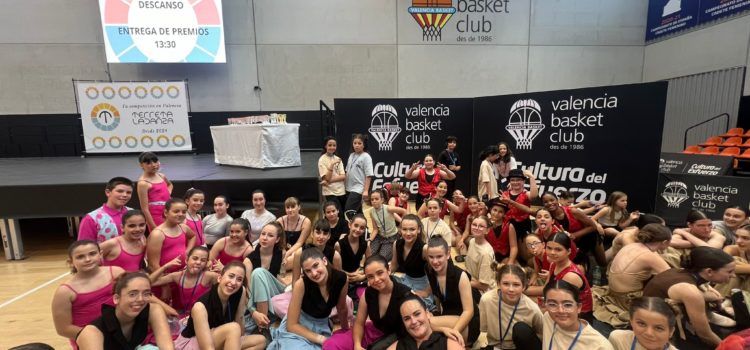 Tres premis per a Gentsana en un campionat de dansa nacional a València