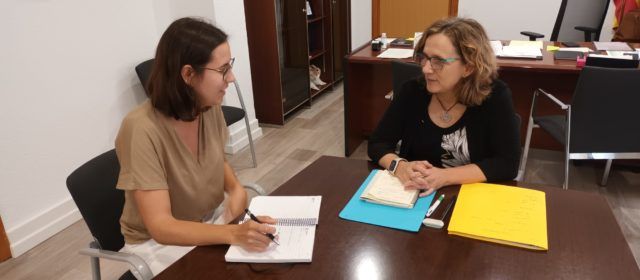 El PP de Benassal es reunix amb Educació per a garantir l’aula de Primària “perquè és el futur del nostre poble”