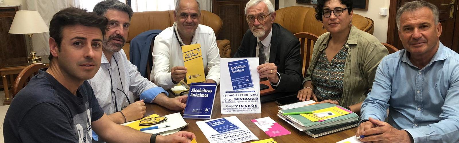 L’Ajuntament de Benicarló dona suport al treball de l’associació Alcohòlics Anònims