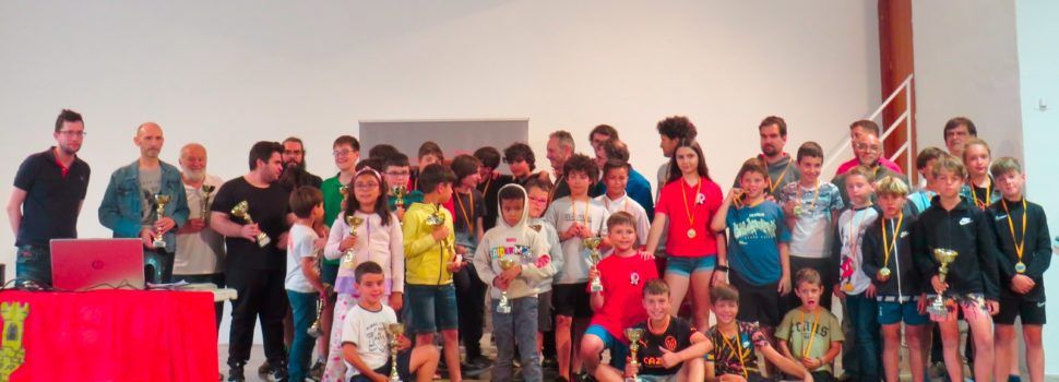 Darío Bretó i Abril Tipán, premiats  a l’Open d’Escacs d’Atzeneta