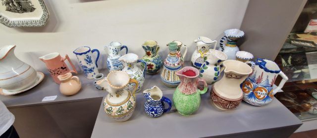 Inauguració de les “Ceràmiques de Ricardo Santos” a la Fundació Caixa Vinaròs