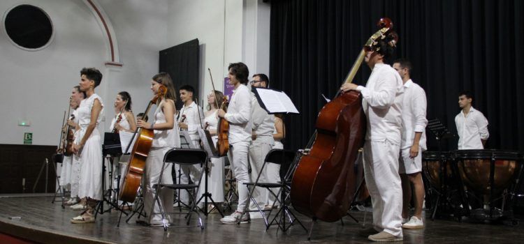“Entre el Klezmer i el Jazz” cierra la temporada de la Jove Orquestra de La Alianza