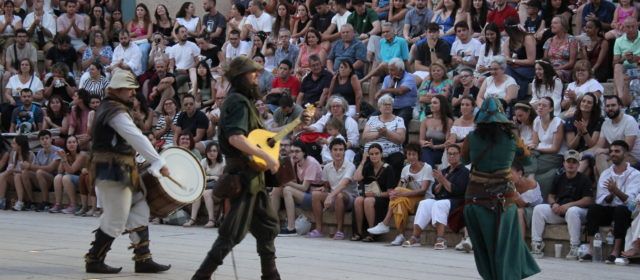 Desfilada i acte de cloenda de la XXVII Festa del Renaixement de Tortosa