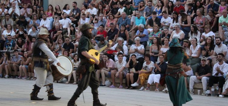 Desfilada i acte de cloenda de la XXVII Festa del Renaixement de Tortosa