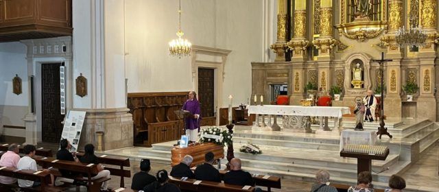 La Família Gellida Pellicer agraeix les mostres de condol per la pèrdua de Maria Teresa Pellicer Caldés
