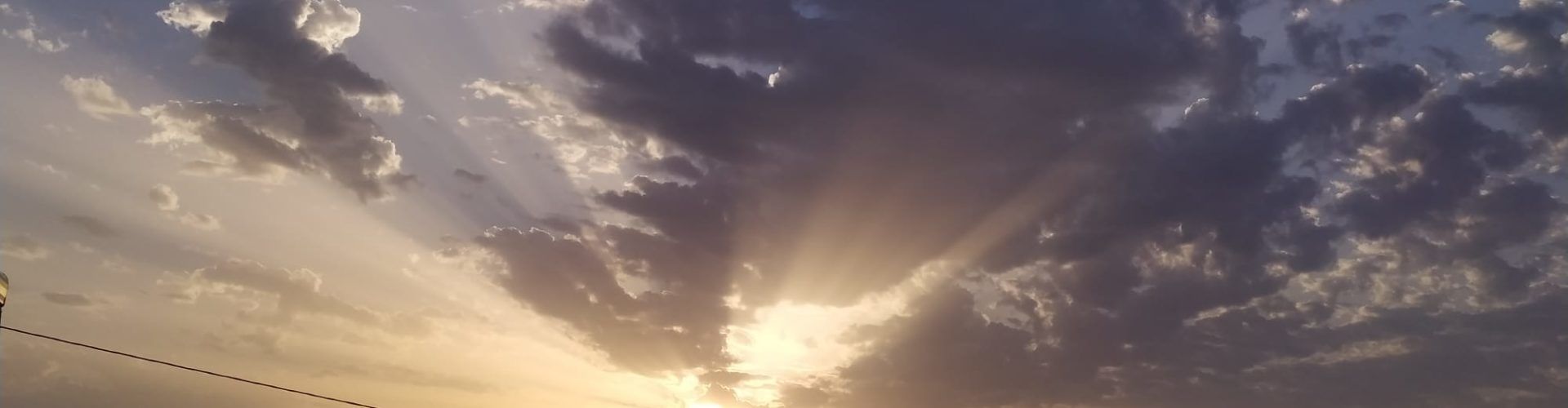 El “parte” del temps: diumenge podria fer un rato de mestral, que agranaria l’aire africà