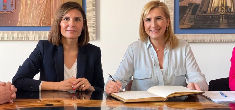 L’alcaldessa de Canet lo Roig destaca la gestió eficaç del Consell per a resoldre els problemes d’aigua