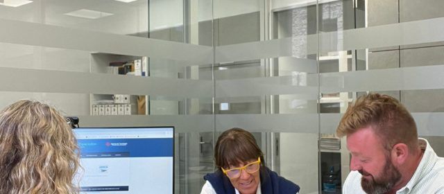 El alcalde de Sant Jordi se reúne para concretar las acciones para la temporada alta en Panorámica