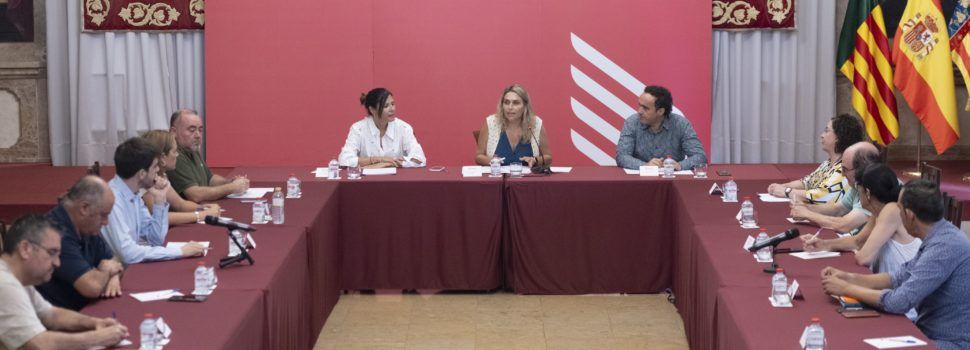 Marta Barrachina anuncia accions “al més alt nivell” per a frenar el castic que el Govern de Sánchez imposa a la província amb l’aval a la Magda   
