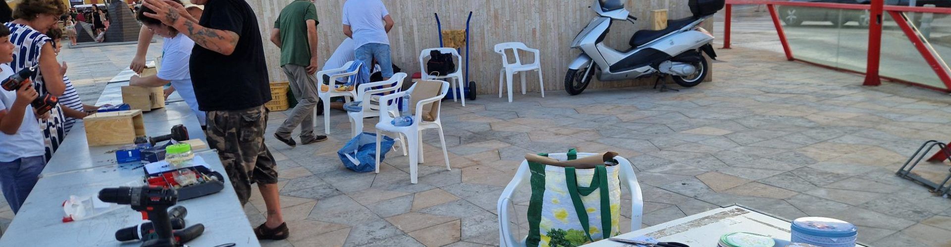 Taller de construcció de caixes niu per a aus silvestres