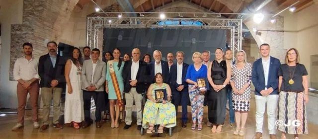 Benicarló lliura els reconeixements 2024 a Pilar Magallón i Remedios Burriel