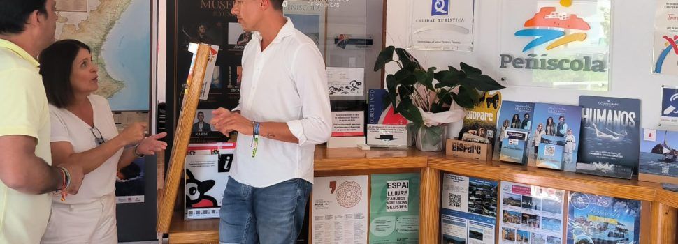 Peníscola ha atés, aquest juny, més de 10.000 consultes en les oficines d’informació turística