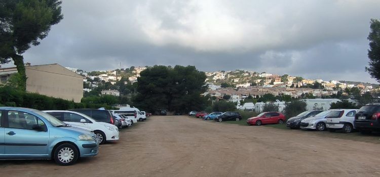 L’Ajuntament de Peníscola habilita 1800 places d’aparcament gratuït per a aquest estiu