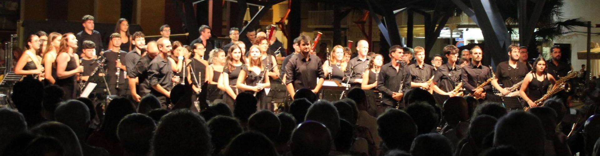 Concert fi de temporada de La Alianza con una selección de viejos grandes éxitos