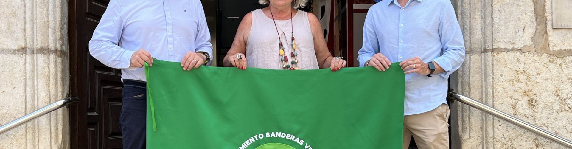 Vinaròs se sumarà aquest estiu al repte per a aconseguir la Bandera Verda de la sostenibilitat hostalera d’Ecovidrio