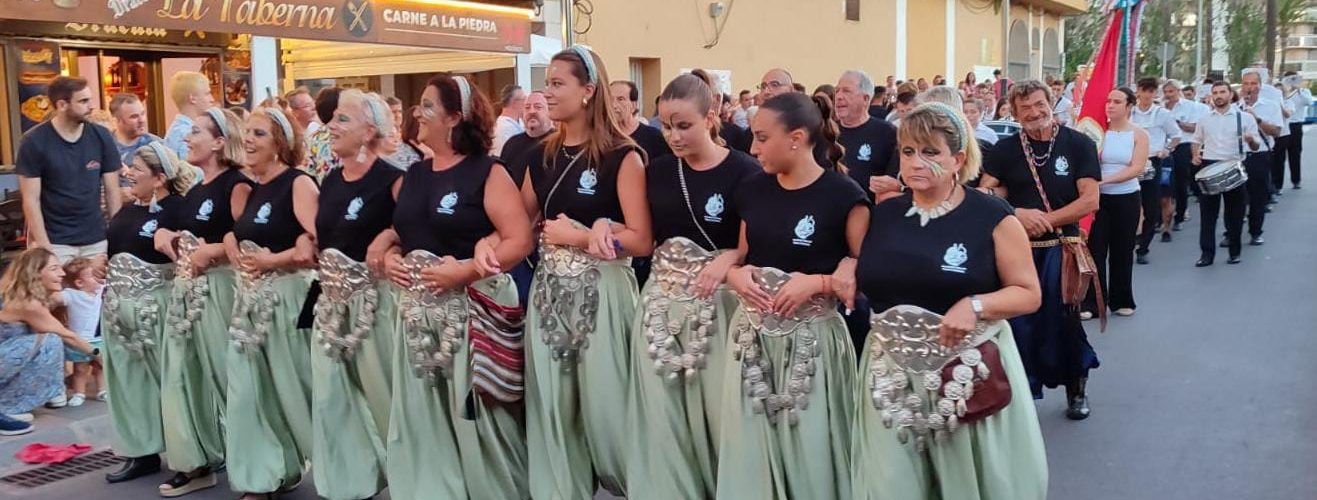La Associació Cultural de Moros i Cristians de Peníscola protagoniza “L’Entraeta de Sant Roc”
