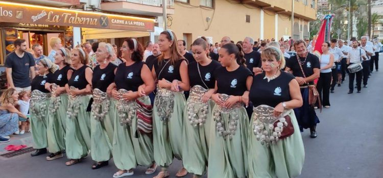 La Associació Cultural de Moros i Cristians de Peníscola protagoniza “L’Entraeta de Sant Roc”