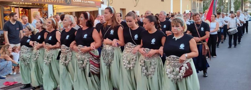 La Associació Cultural de Moros i Cristians de Peníscola protagoniza “L’Entraeta de Sant Roc”