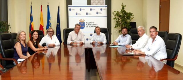 La Generalitat invierte 1,4 millones de euros en plantas fotovoltaicas para los puertos de Benicarló y Peñíscola, entre otros