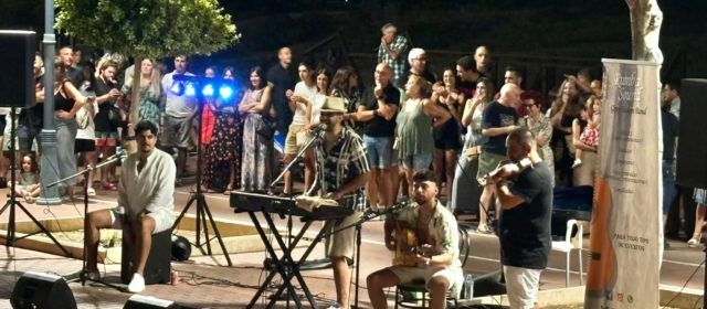 Èxit de públic en les nits de Rumba a la Fresca a Peníscola
