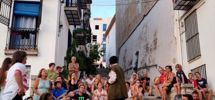 Peníscola ompli les Rutes Històriques Teatralitzades