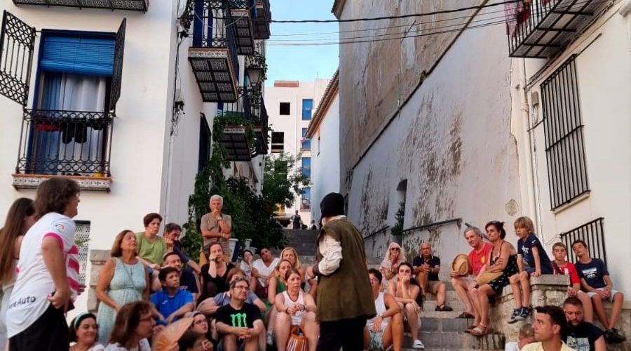 Peníscola ompli les Rutes Històriques Teatralitzades