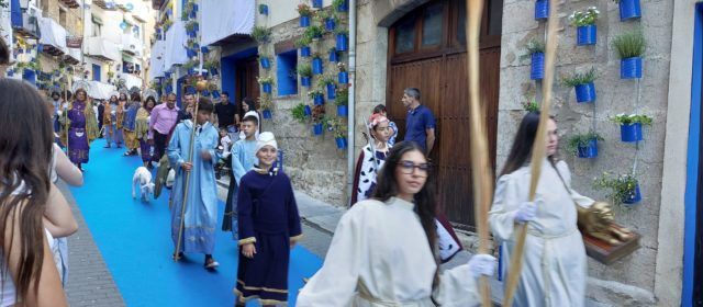 Vídeos i fotos de la Processó per la Volta General del Sexenni de Morella