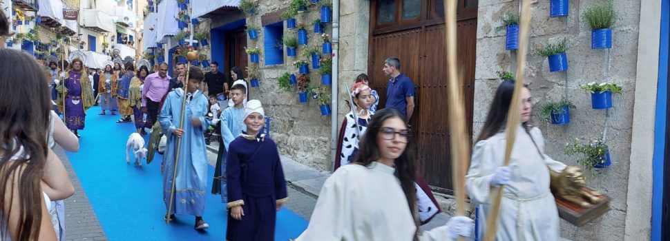 Vídeos i fotos de la Processó per la Volta General del Sexenni de Morella