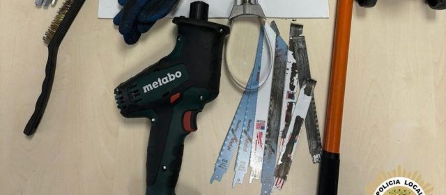Detingut a Vinaròs per un permís de conduir fals