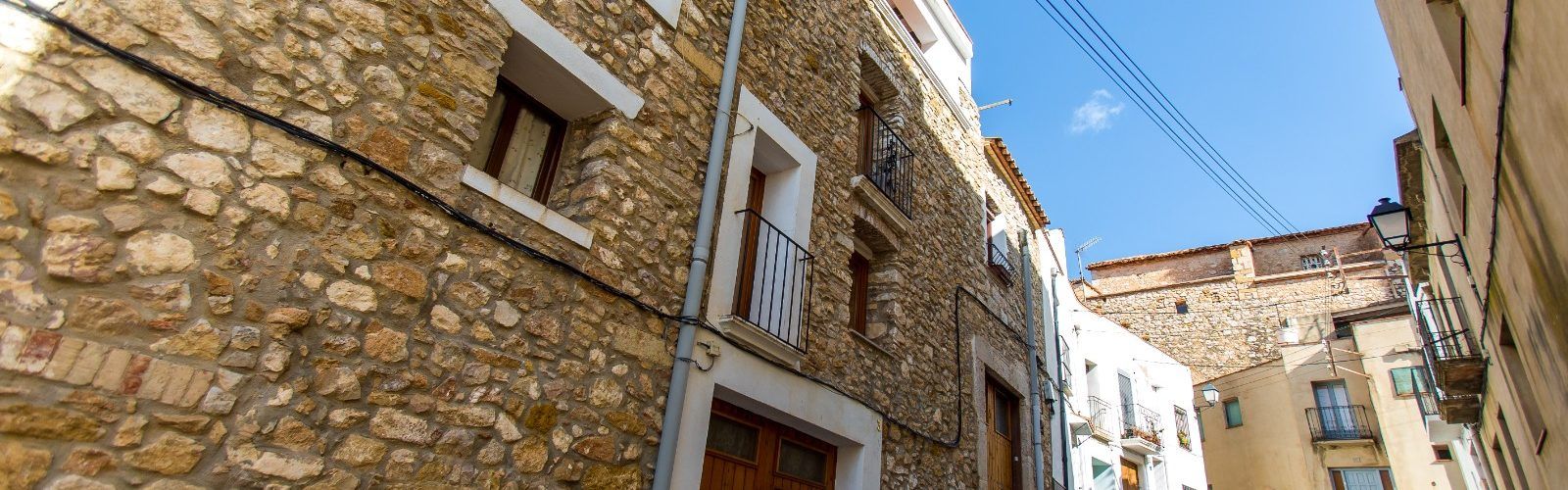 L’Ajuntament de Rossell adjudica el contracte per a la renovació de les instal·lacions d’enllumenat públic del municipi