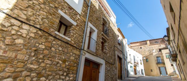 L’Ajuntament de Rossell adjudica el contracte per a la renovació de les instal·lacions d’enllumenat públic del municipi