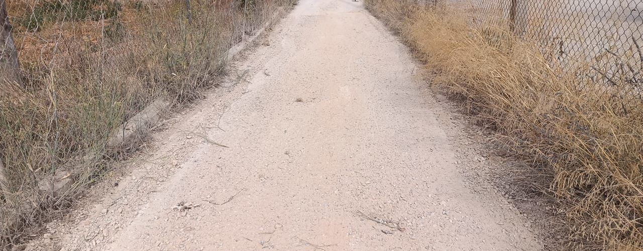L’Ajuntament adequa el camí de les Deveses