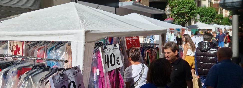 Les botigues ofereixen pel carrer lo millor al millor preu