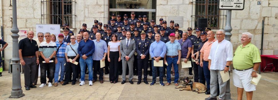 La Policia Local de Vinaròs celebra el seu patró, amb formació i lliurament de distincions