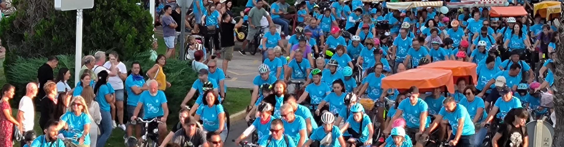 Peñíscola congrega a más de mil participantes en la Vuelta en Bicicleta de sus Fiestas Patronales
