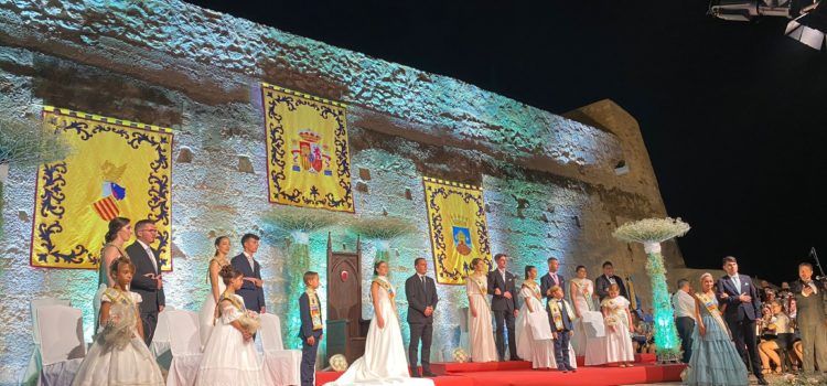 Peñíscola proclama a su Reina y Corte de Honor 2024 en un emotivo acto en el Parque de Artillería