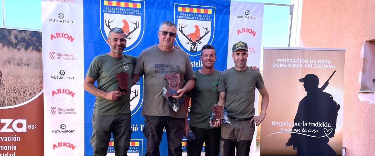El calijó Adrián Sanz finalitza tercer en el campionat provincial amb podenc eivissenc