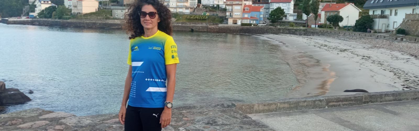 La nedadora benicarlanda Paula Bretó a la Travessia Costa Ézaro a Galícia