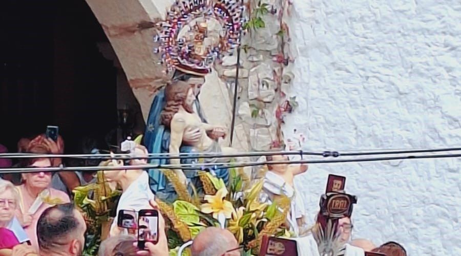 Sortida des de l’Ermita, de la Mare de Déu de la Pietat