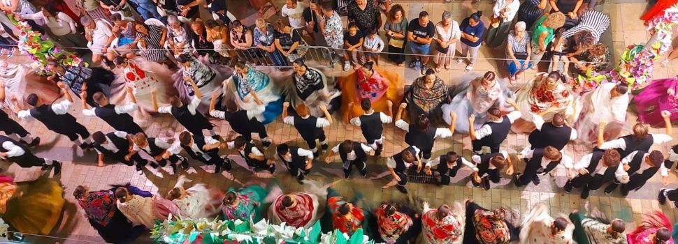 334 parelles en el multitudinari ball de mantons d’Ulldecona