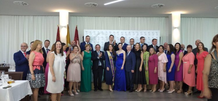 Benicarló presenta la dama i majorals de Sant Antoni 2025