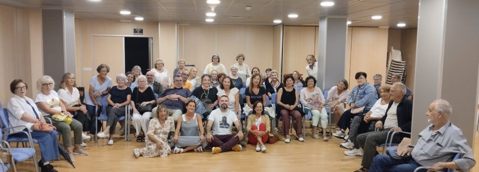    ¡“Los Miralles” nos hicieron cómplices! ( Crónica de una tertulia literaria )