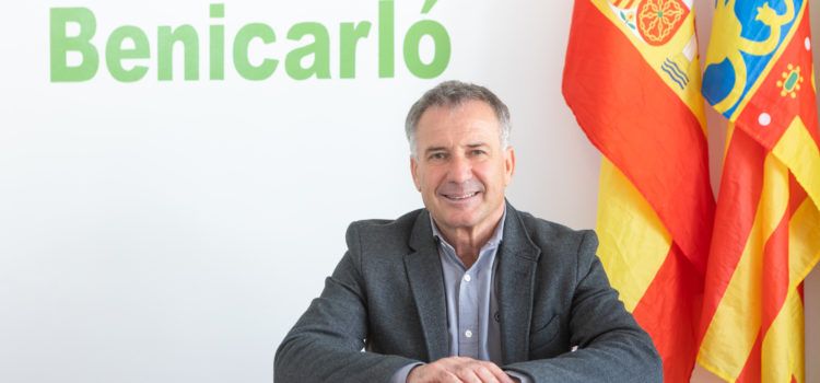 Fornés (VOX) acusa al Gobierno de PP-Benigazlum de engañar a sus votantes en Benicarló por subir impuestos y no abrir la piscina