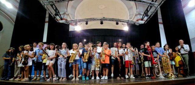Acte inaugural del curs de l’Escola de Música La Alianza