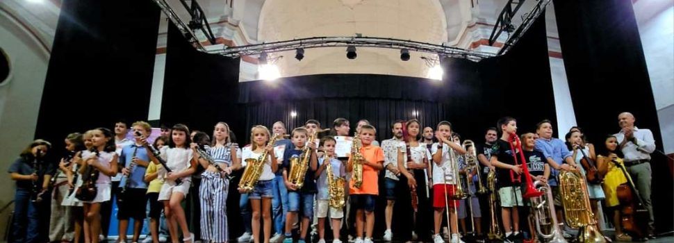 Acte inaugural del curs de l’Escola de Música La Alianza