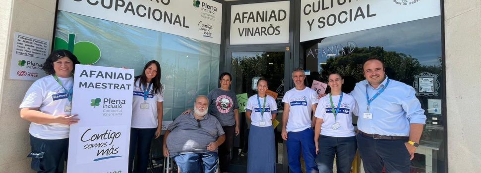 Carrefourt colabora con AFANIAD Vinaròs, en su “Dia de la Buena Gente”, para hacer más visible su tienda solidaria