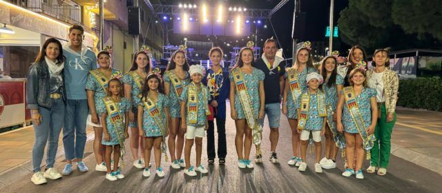 Peñíscola celebra la cena “pa i porta” con alrededor de 1.500 participantes