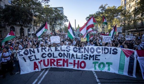 Vigília per Palestina el 4 d’octubre al jardí de les ruïnes de l’antic Convent de Sant Francesc.