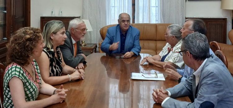L’alcalde de Benicarló es reuneix amb la presidenta de la Cambra de Comerç de Castelló